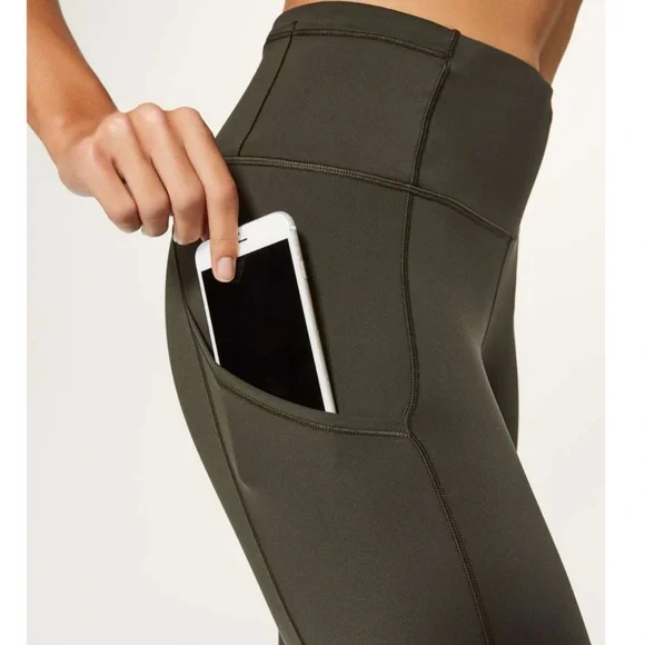 Lululemon fast and free high rise leggings - Picture 10 of 11